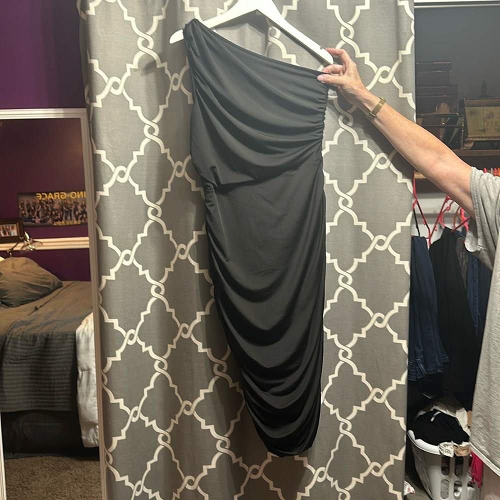 One shoulder black dress